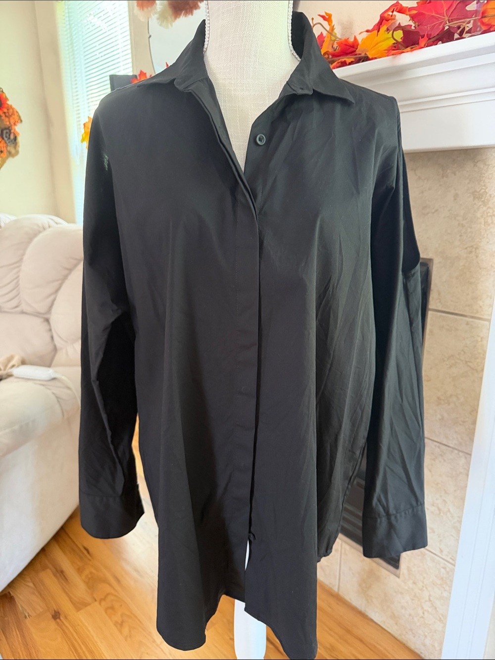 DKNY Black Long-Sleeve Button Front Shirt